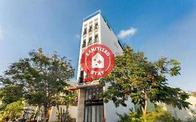 Oyo 1048 Căn Hộ Marina Gần Bệnh Viện Gia Đình Hotel